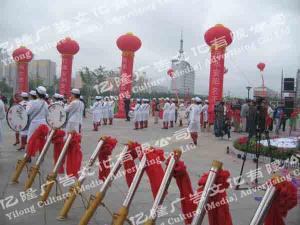 軍樂(lè)隊(duì)、氣柱、彩炮